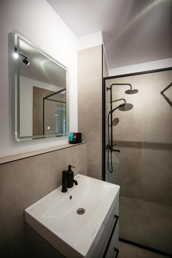 Mountain Retreat Apartamento Sinaia Exterior foto